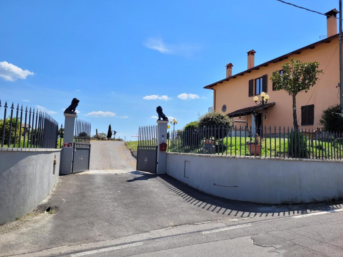 Вилла Il Casale Di Lucullo Лучиньяно Экстерьер фото